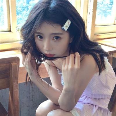 驼背人与舞女